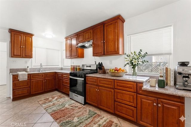 306 N Orange, Rialto, CA 92376