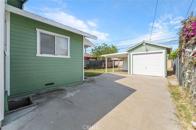 306 N Orange, Rialto, CA 92376