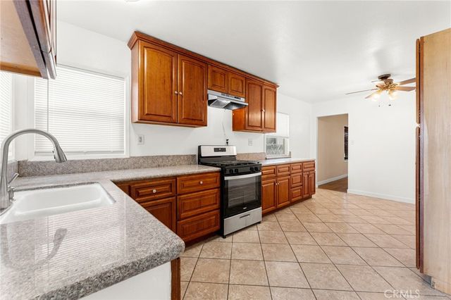 306 N Orange, Rialto, CA 92376