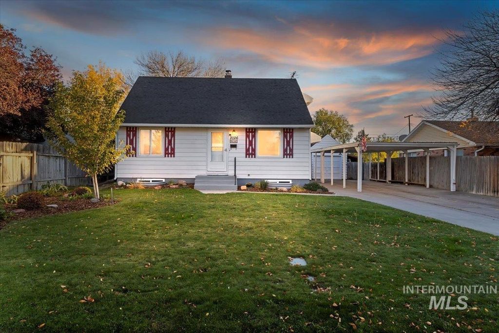 2026 E 11th, Twin Falls, ID 83301