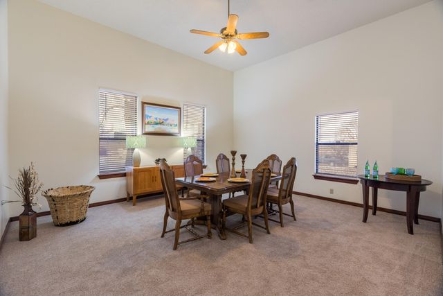 180 High Ridge Trail SE, Rio Rancho, NM 87124