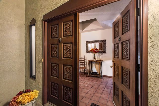 180 High Ridge Trail SE, Rio Rancho, NM 87124