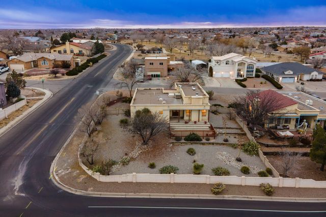 180 High Ridge Trail SE, Rio Rancho, NM 87124