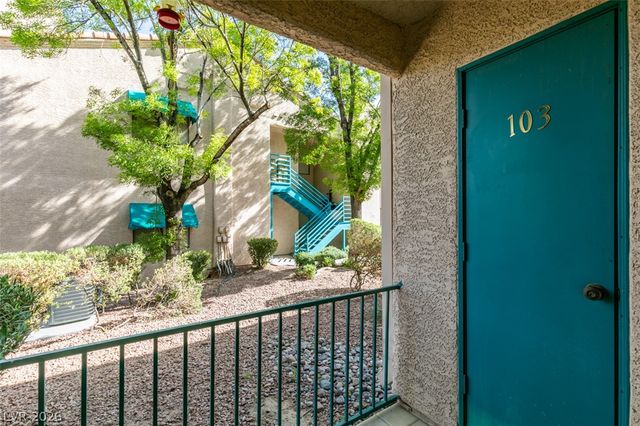2220 Pine Breeze Lane 103, Las Vegas, NV 89119