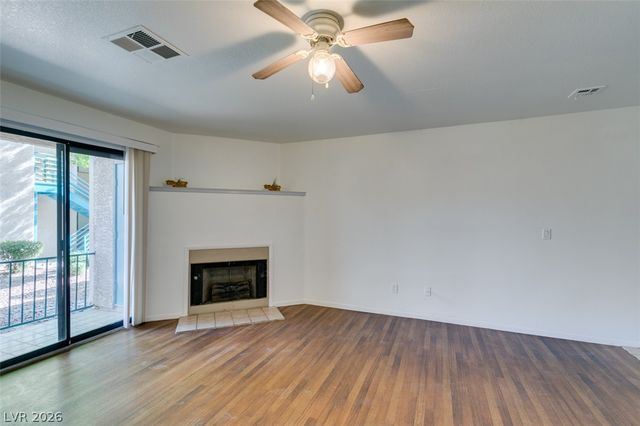 2220 Pine Breeze Lane 103, Las Vegas, NV 89119