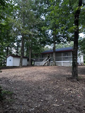 112 Bavaria Rd, Hohenwald, TN 38462