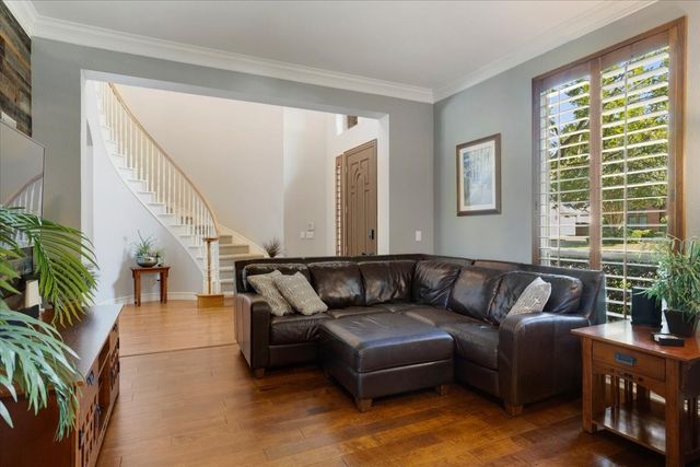 507 Hunters Creek Court, Allen, TX 75013