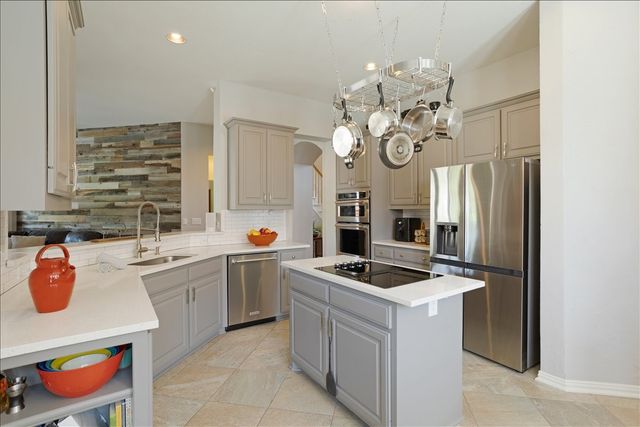 507 Hunters Creek Court, Allen, TX 75013