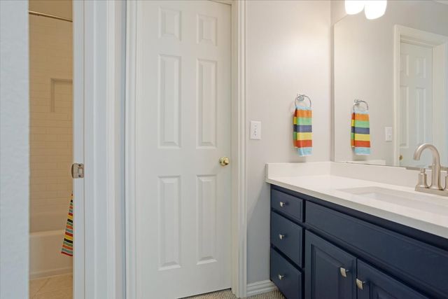 507 Hunters Creek Court, Allen, TX 75013