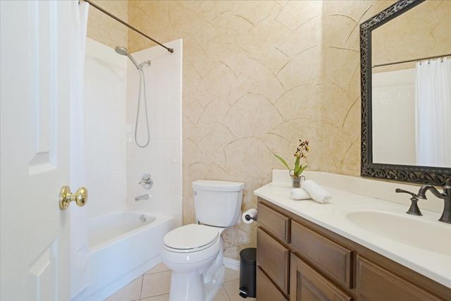 507 Hunters Creek Court, Allen, TX 75013