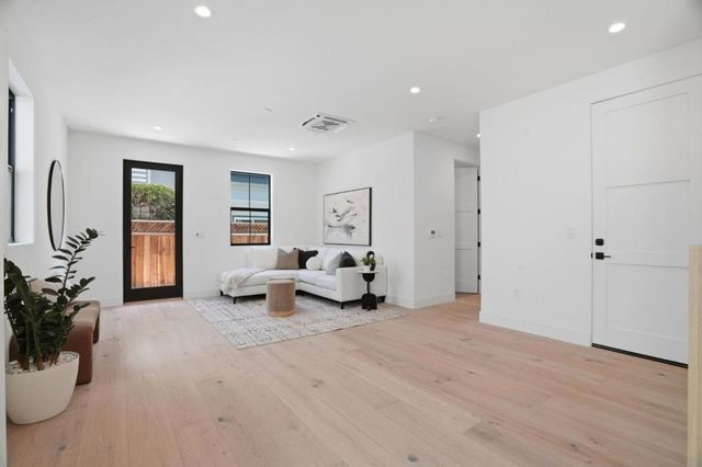 122 Sunnyside Court, Campbell, CA 95008
