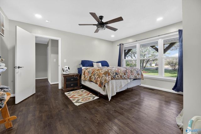 4194 Croft Ferry Road E, Gadsden, AL 35903