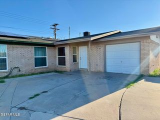 10833 CARDIGAN Drive, El Paso, TX 79935