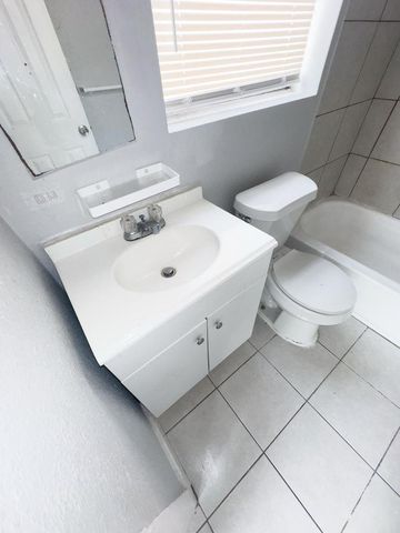 2711 Avenue K, Galveston, TX 77550