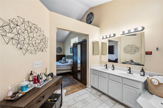 5783 Barbara Drive, Hilliard, OH 43026