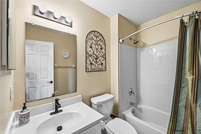 5783 Barbara Drive, Hilliard, OH 43026