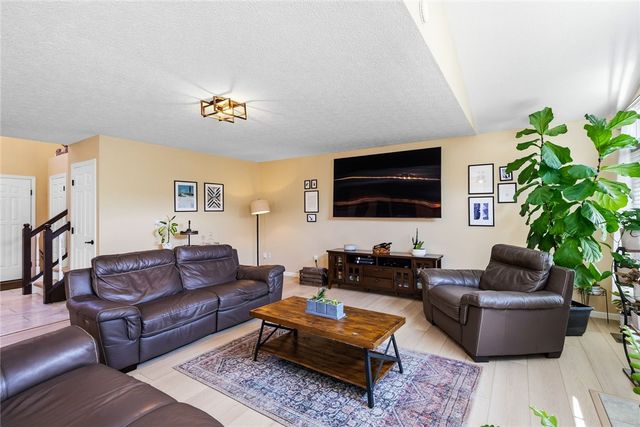 5783 Barbara Drive, Hilliard, OH 43026