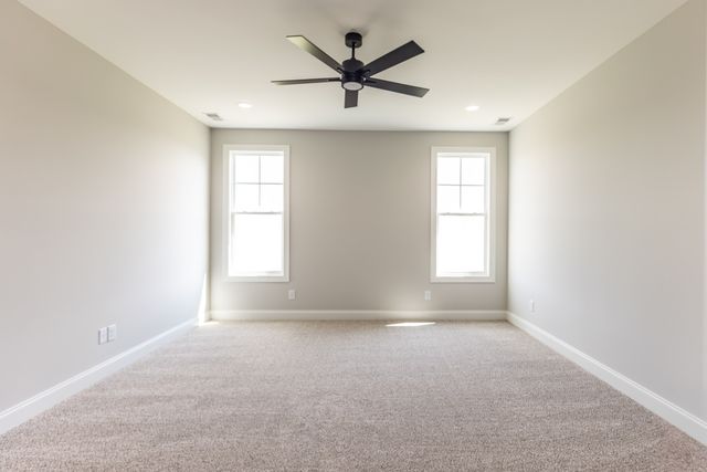 8637 Highway 52, Portland, TN 37148