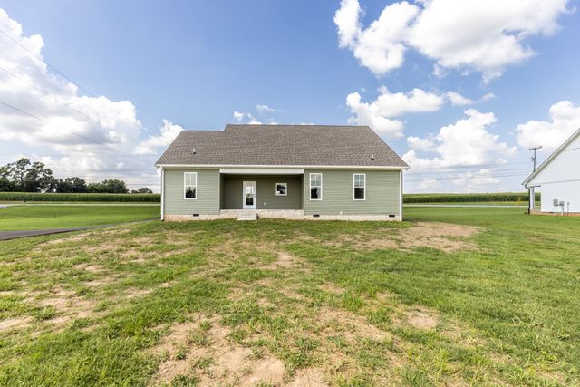 8637 Highway 52, Portland, TN 37148