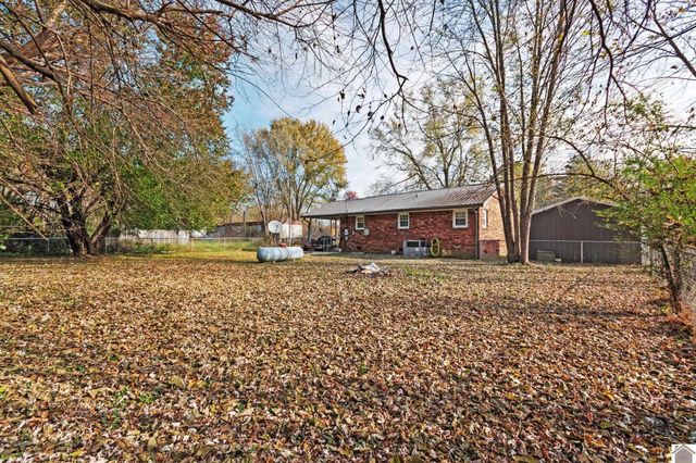 461 Post Oak Drive, Murray, KY 42071