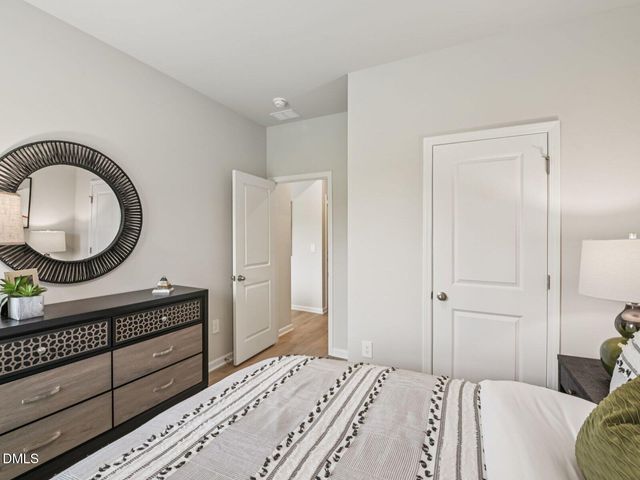 1118 Winding Spring Drive, Mebane, NC 27302