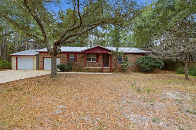 1003 Monberaut Place, Dauphin Island, AL 36528