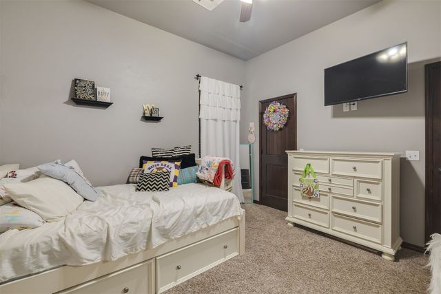 709 E Victoria Terrace, Mustang, OK 73064