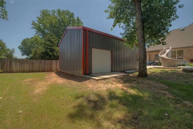 709 E Victoria Terrace, Mustang, OK 73064