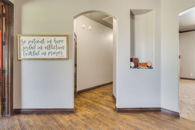709 E Victoria Terrace, Mustang, OK 73064
