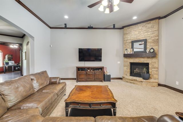 709 E Victoria Terrace, Mustang, OK 73064