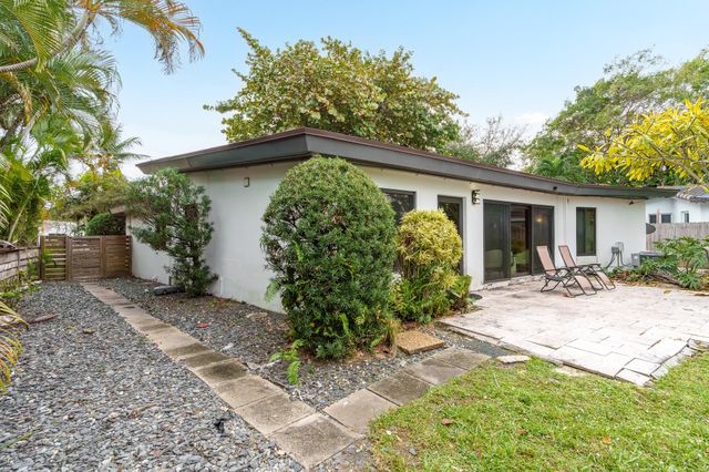 2829 NE 17th Avenue, Wilton Manors, FL 33334