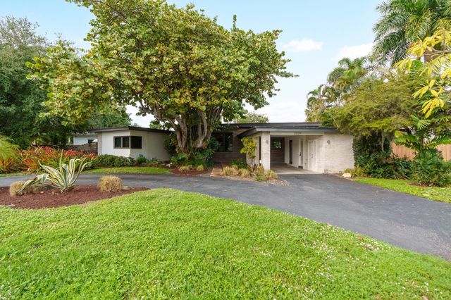 2829 NE 17th Avenue, Wilton Manors, FL 33334