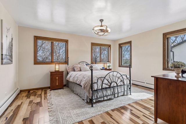 1638 Celia Road, Mendota Heights, MN 55118