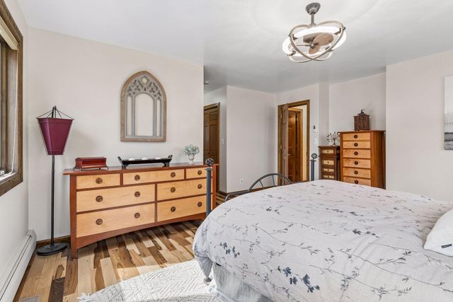 1638 Celia Road, Mendota Heights, MN 55118