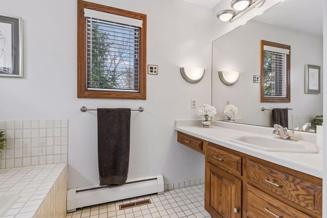 1638 Celia Road, Mendota Heights, MN 55118