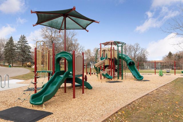 1638 Celia Road, Mendota Heights, MN 55118