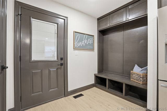 18015 E 95th Street North, Owasso, OK 74055