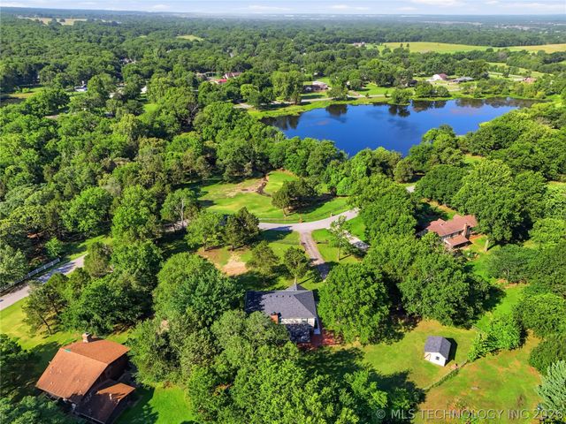 18015 E 95th Street North, Owasso, OK 74055