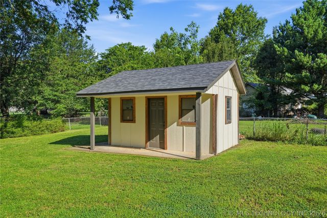 18015 E 95th Street North, Owasso, OK 74055