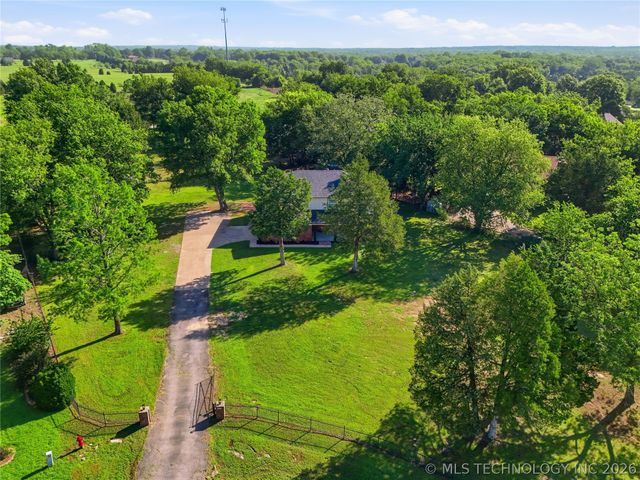 18015 E 95th Street North, Owasso, OK 74055