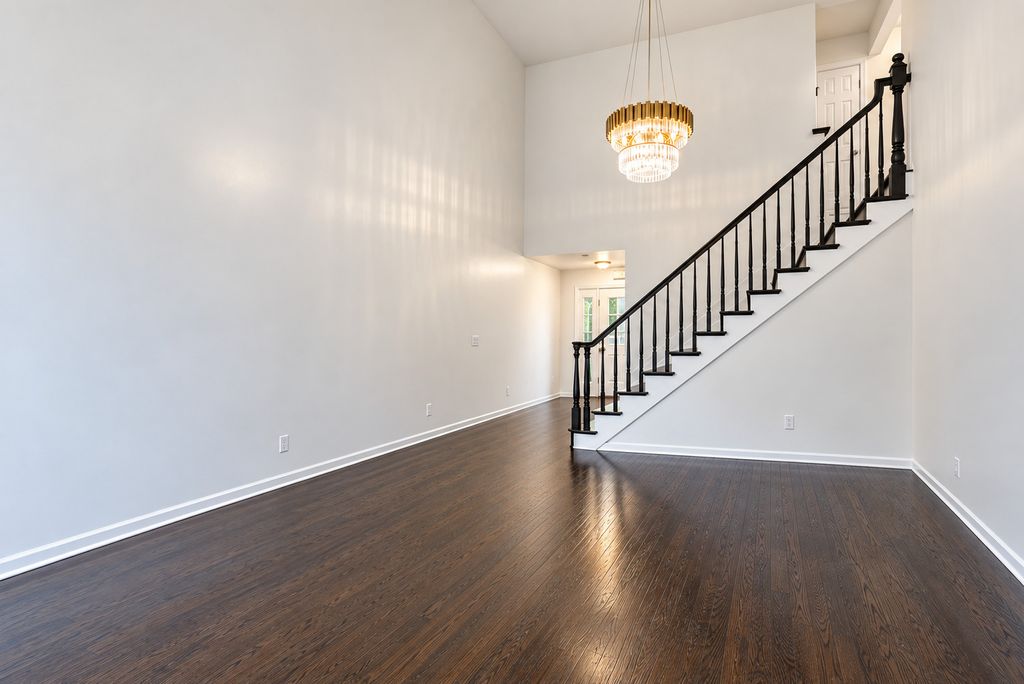 11124 Indian Woods Drive, Indian Head Park, IL 60525 — photo 5