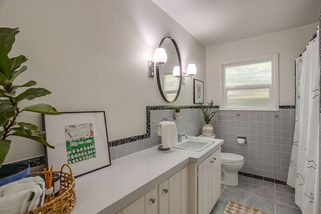 4224 Lanark Avenue, Fort Worth, TX 76109