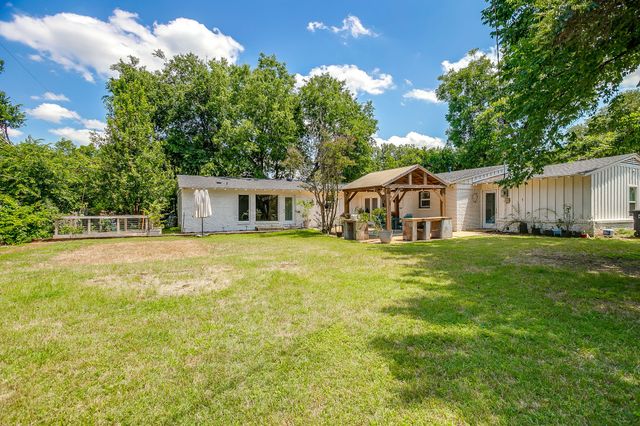 4224 Lanark Avenue, Fort Worth, TX 76109