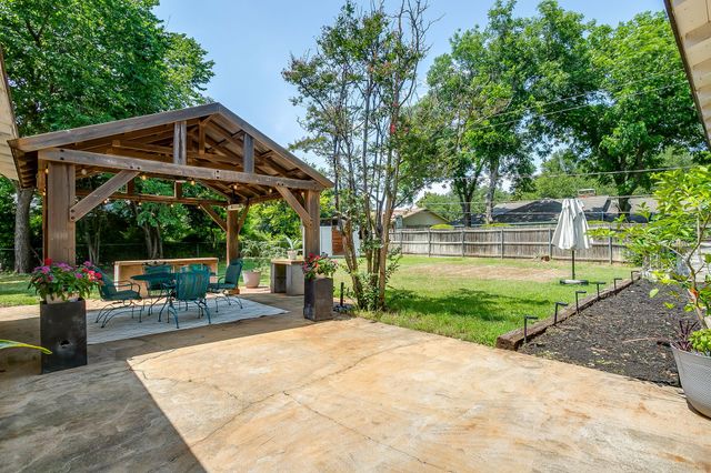 4224 Lanark Avenue, Fort Worth, TX 76109