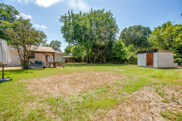 4224 Lanark Avenue, Fort Worth, TX 76109