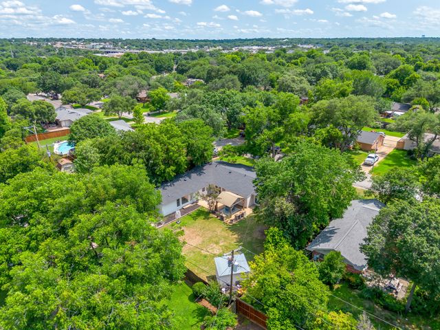 4224 Lanark Avenue, Fort Worth, TX 76109