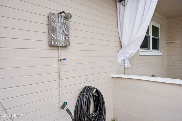 915 Princeton Avenue, Ormond Beach, FL 32176