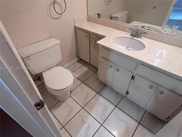 11010 Clubhouse Road, Pembroke Pines, FL 33026