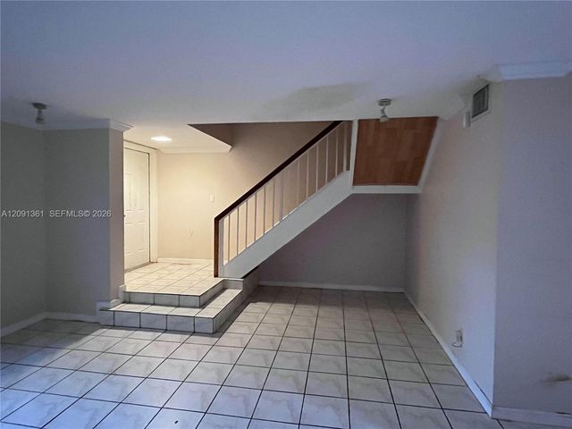 11010 Clubhouse Road, Pembroke Pines, FL 33026