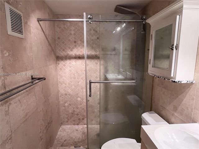 11010 Clubhouse Road, Pembroke Pines, FL 33026